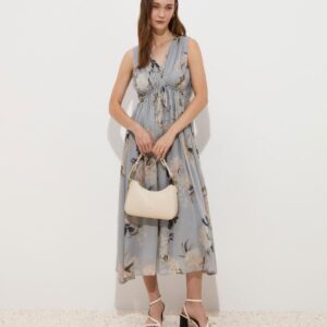 Vestido Midi Floral com Decote em V Decenio