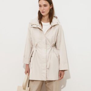 Parka Leve com Capuz Decenio