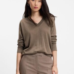 Camisola com gola em V em lã merino Boss