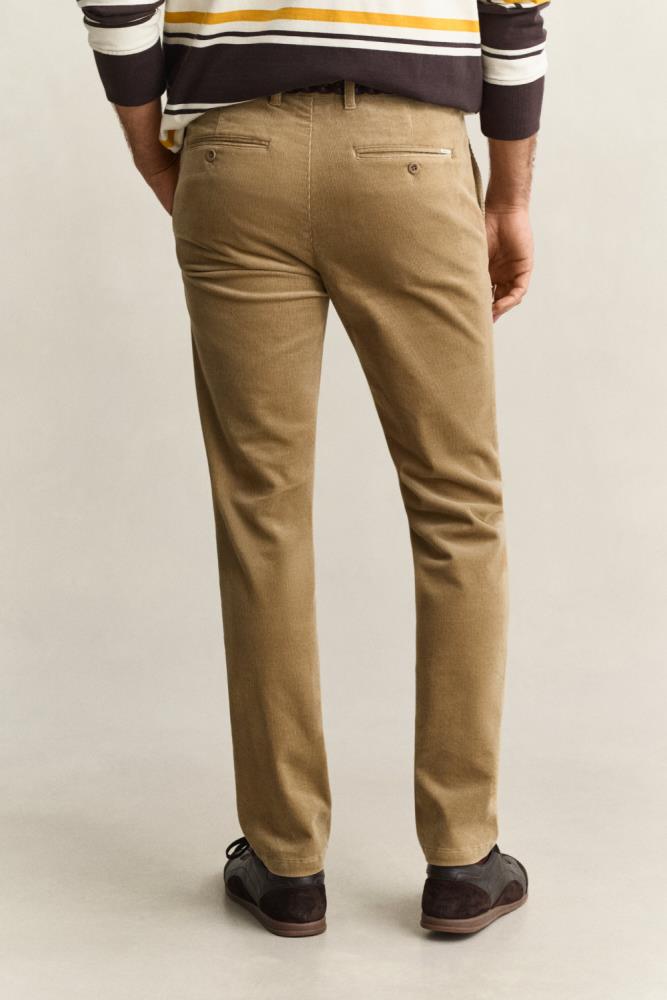 CALÇAS GANT CHINO DE VELUDO SLIM